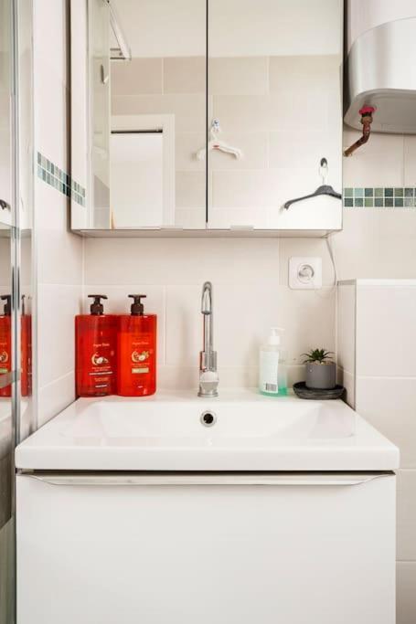 Paris Tourist Apartment, France Stains Kültér fotó